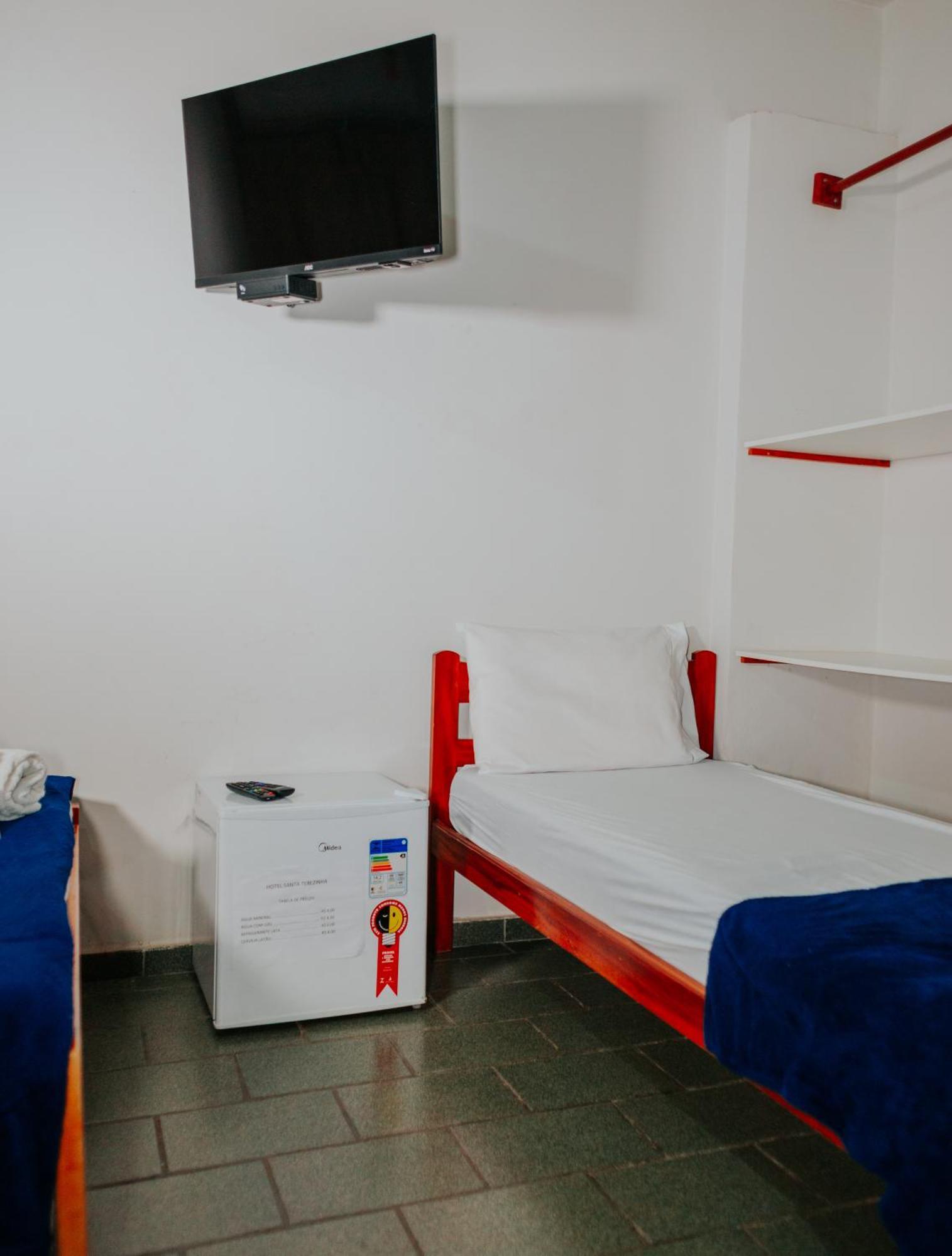 Hotel Santa Terezinha Alfredo Chaves Eksteriør billede