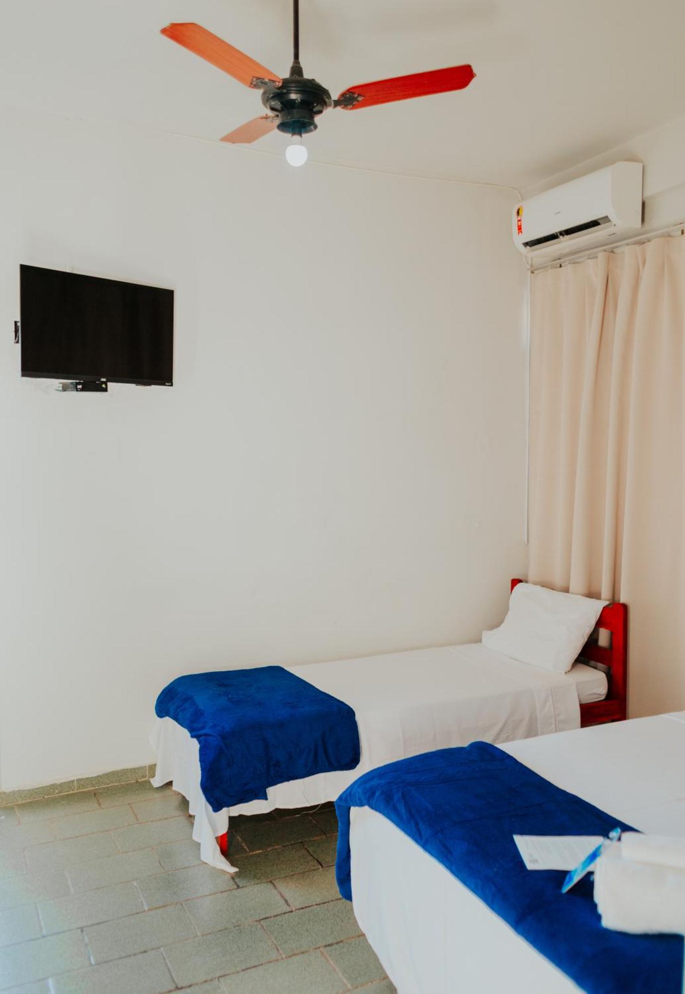 Hotel Santa Terezinha Alfredo Chaves Eksteriør billede